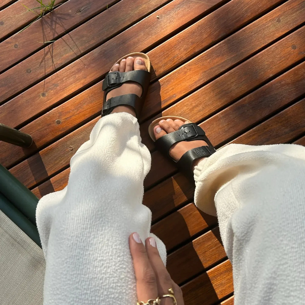 Sandalia Birken Maibulun Cuero – Negro